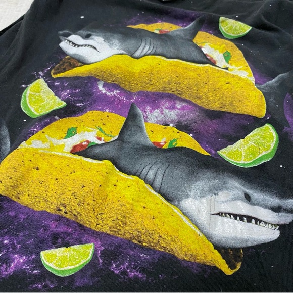 SHARK TACOS Tank Crop Top Cutoff Gym Shirt Crazy Weird Unique Eccentric Funny M - Picture 6 of 7